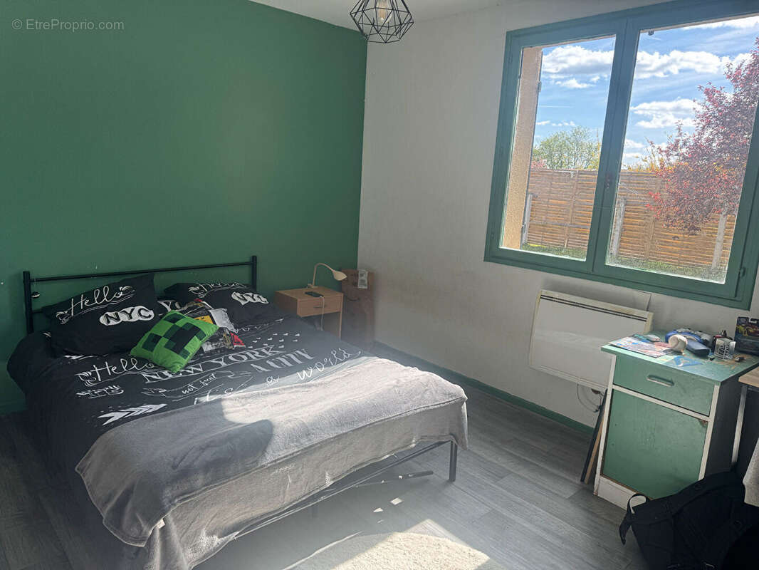 Maison à VILLENEUVE-SUR-ALLIER