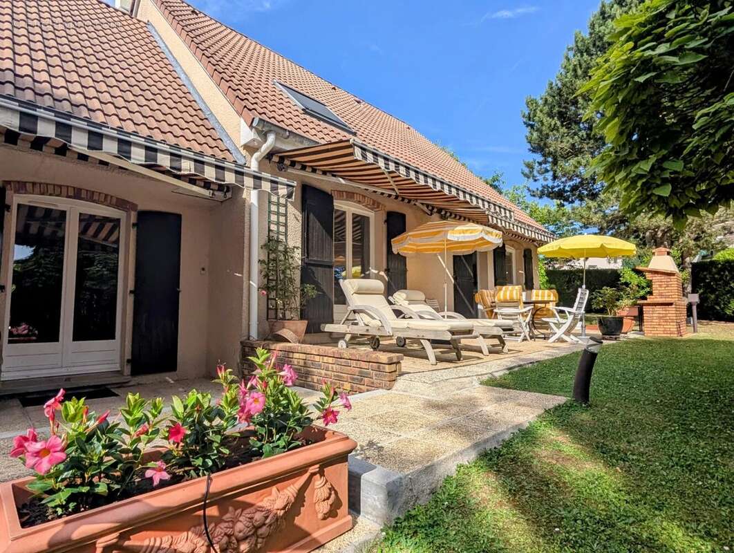 Maison à NOISY-LE-ROI