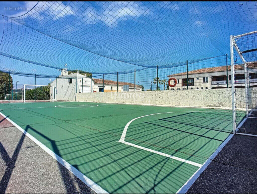 Maison à VILLENEUVE-LOUBET