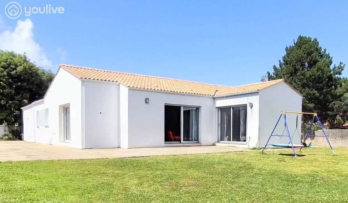 Maison à BOUIN