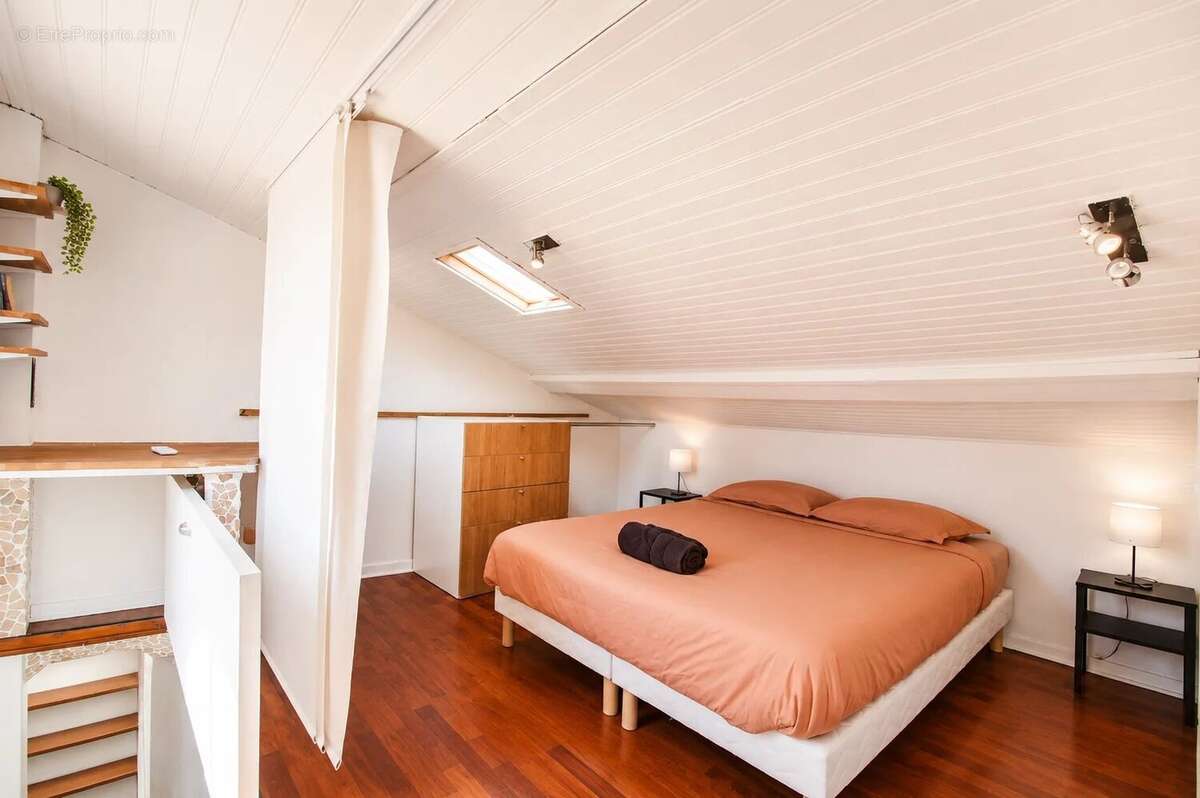 Appartement à CAP-D'AIL