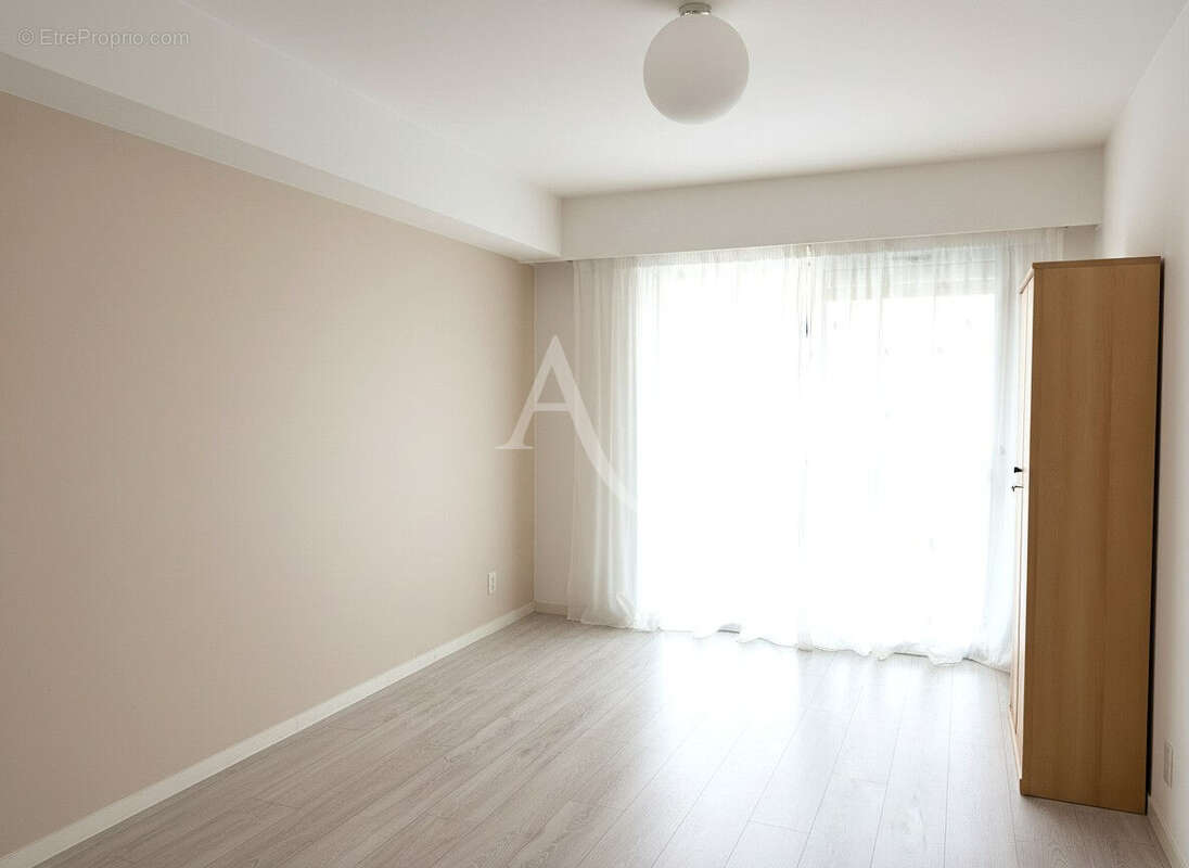 Appartement à CAGNES-SUR-MER