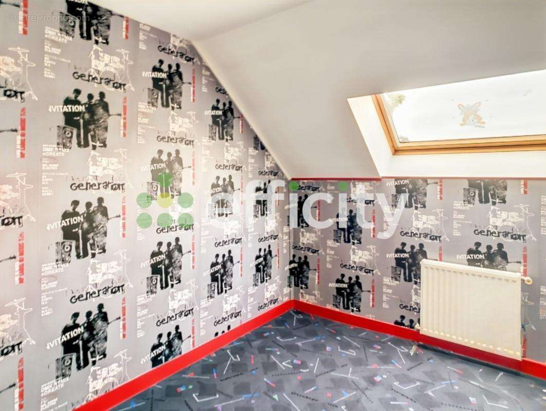 Maison à SAINT-MARCEL