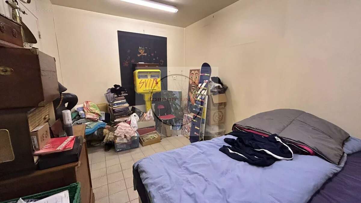 Commerce à PARIS-12E