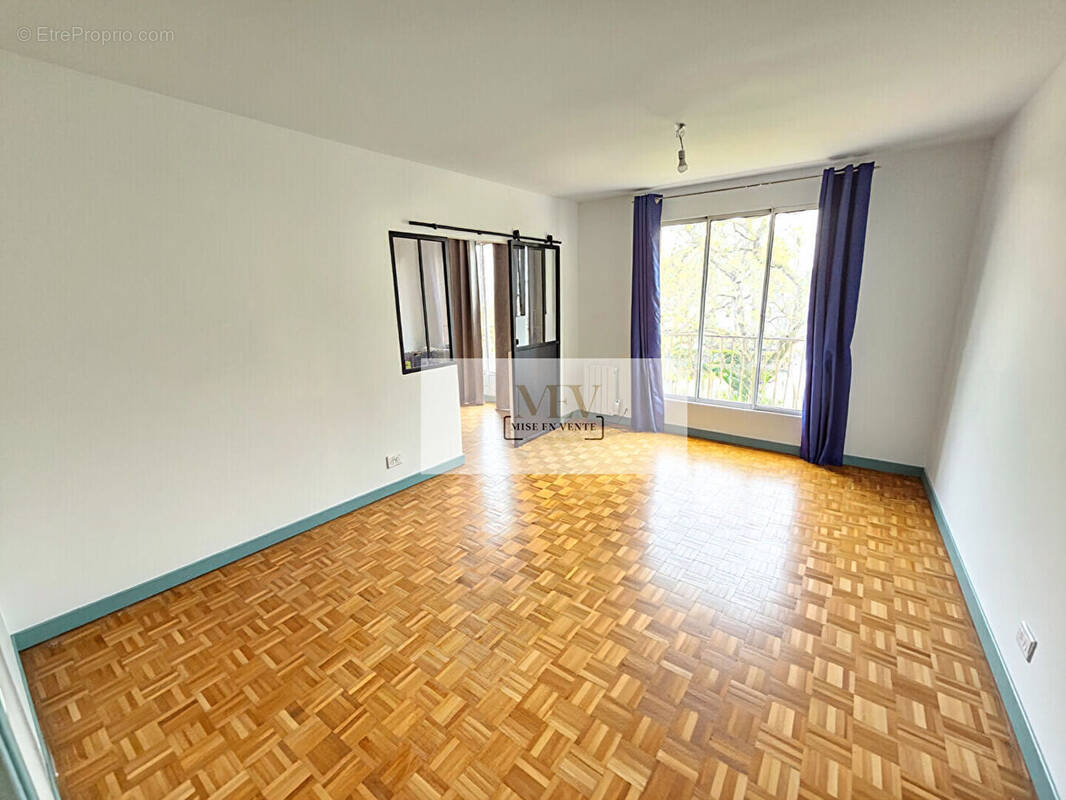 Appartement à BRY-SUR-MARNE