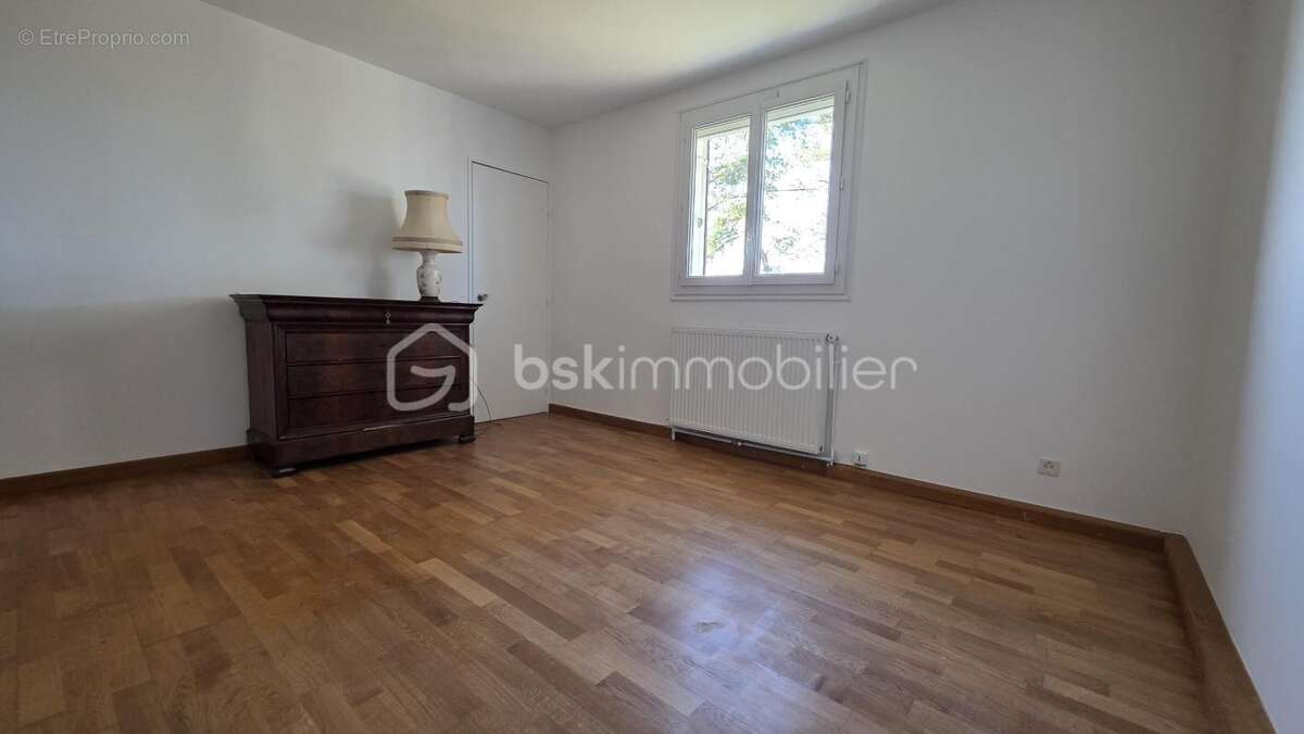 Maison à SAINT-GERMAIN-LES-CORBEIL