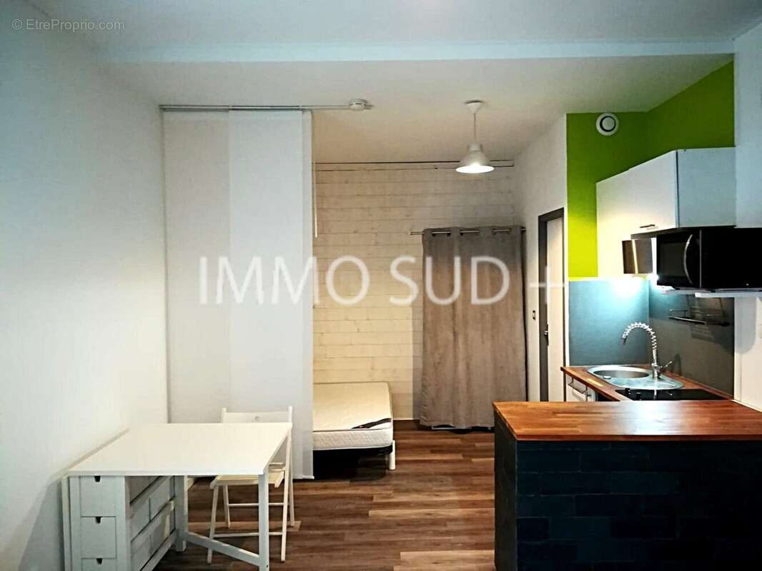 Studio 25,94 m²  RDC  Grenoble, quartier recherché - photo 2