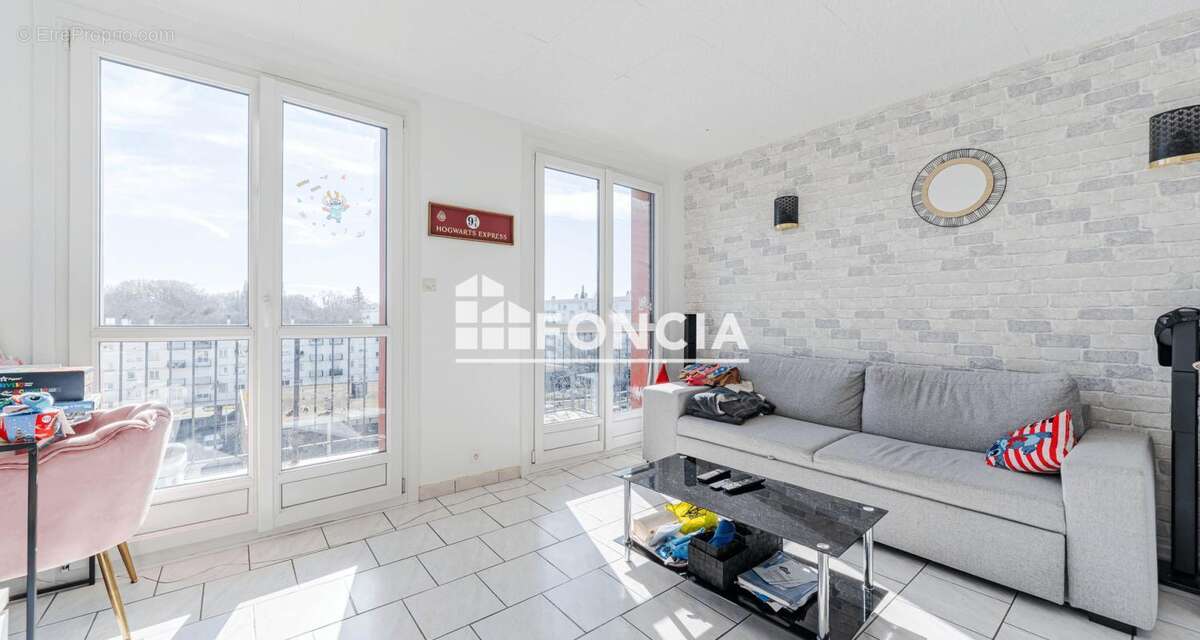 Appartement à JOUE-LES-TOURS