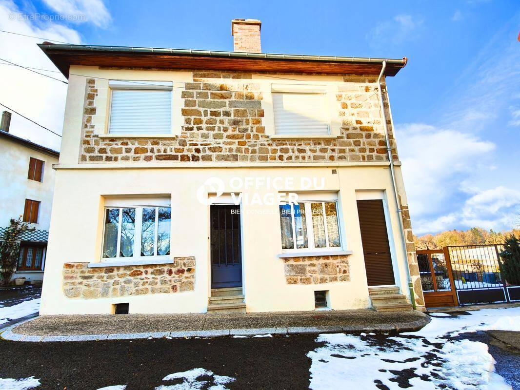 Maison à LA CHAPELLE-AGNON