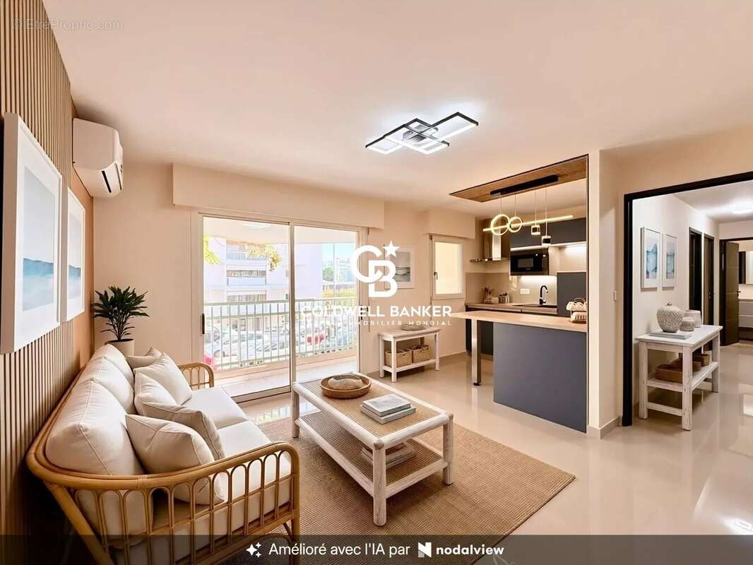 PORT FREJUS : Elégant appartement à quelques pas de la mer - photo 2