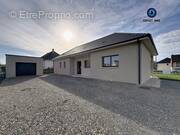 Maison à SAINT-PANTALEON-DE-LARCHE