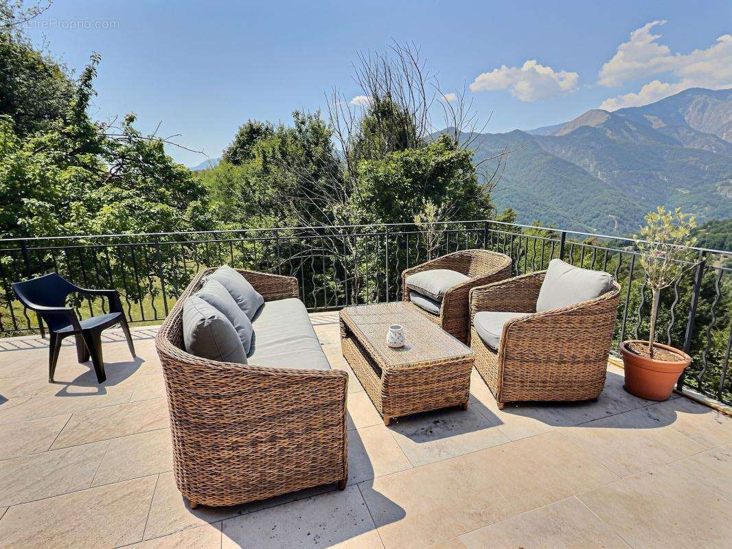 Réajustement du prix …
pour cette Magnifique maison à découvrir, avec investissement locatif très intéressant - photo 12
