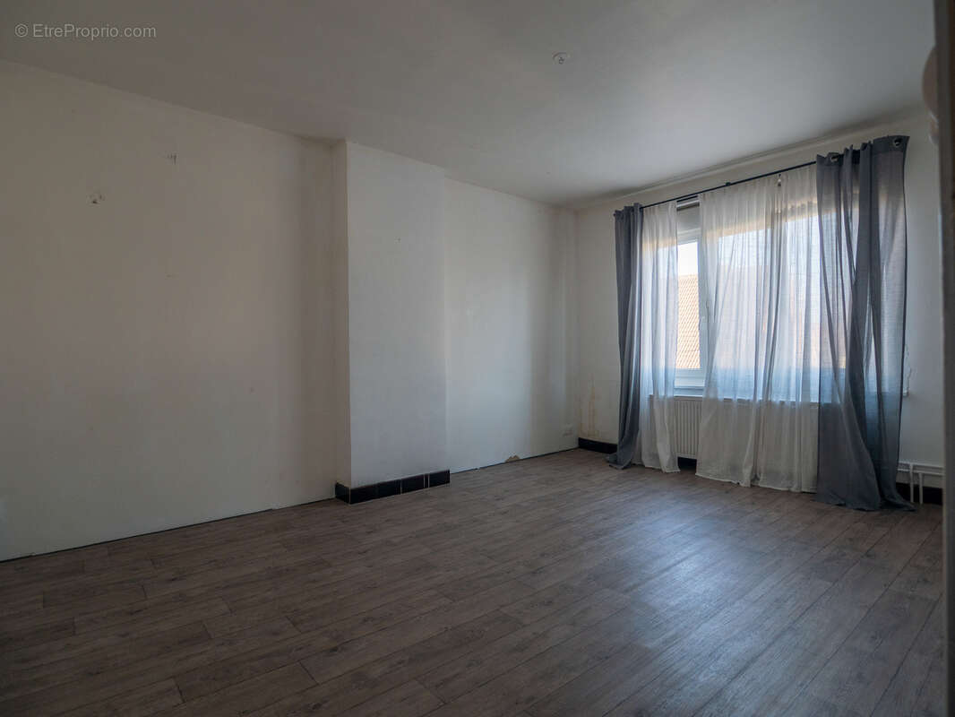 Maison à CAPPELLE-EN-PEVELE