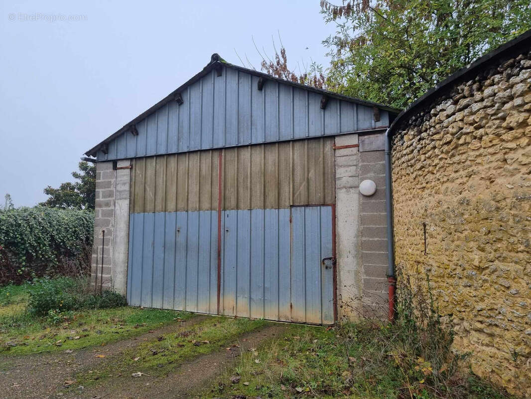 Maison à SAINT-CALAIS