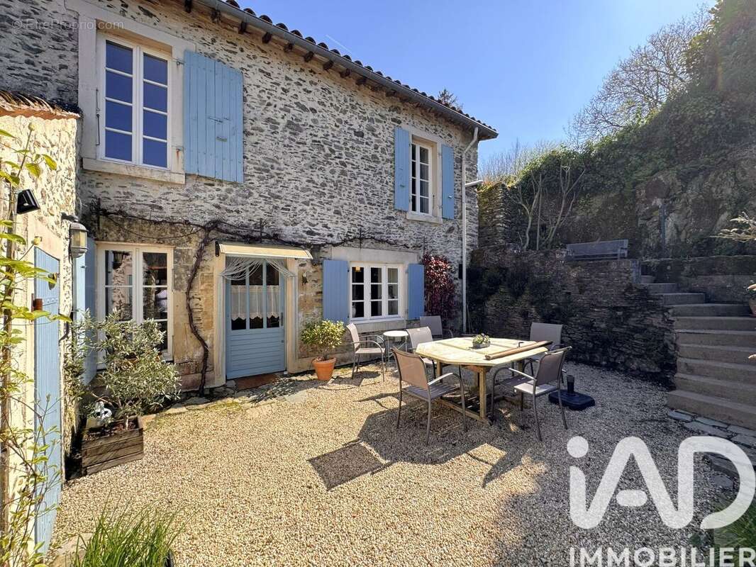 Photo 2 - Maison à VOUVANT