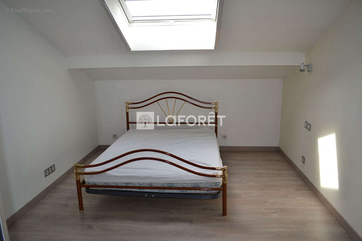 Appartement à LUDRES