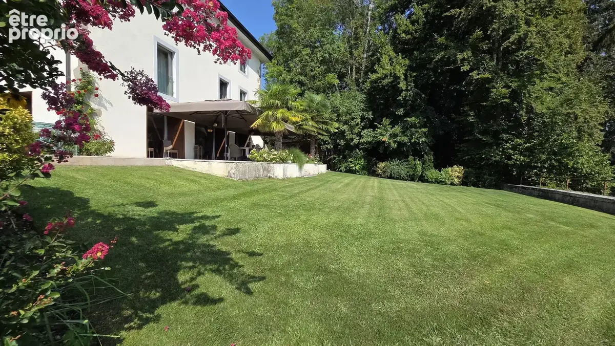 Maison 10 pièces 600 m² à vendre à Pers-Jussy (74930) - photo 8