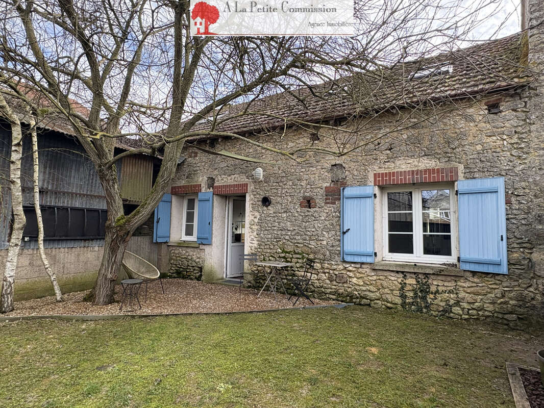 Maison à SOURS