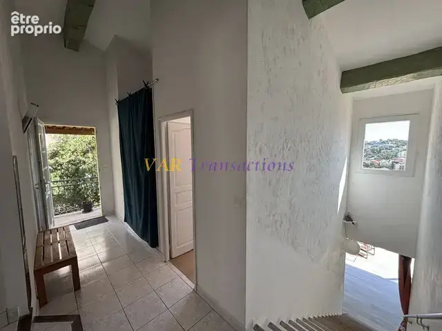 Propriété avec pleine vue mer, piscine et appartement indépendant, - photo 9