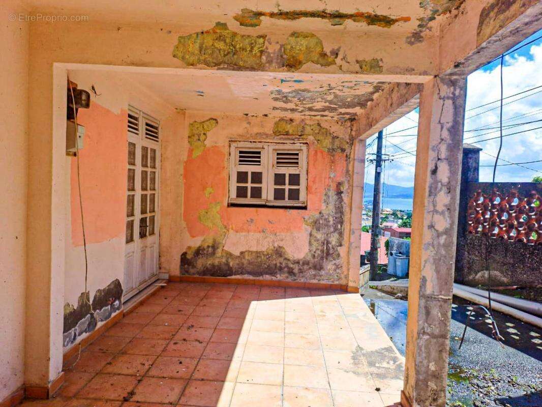 Maison à FORT-DE-FRANCE