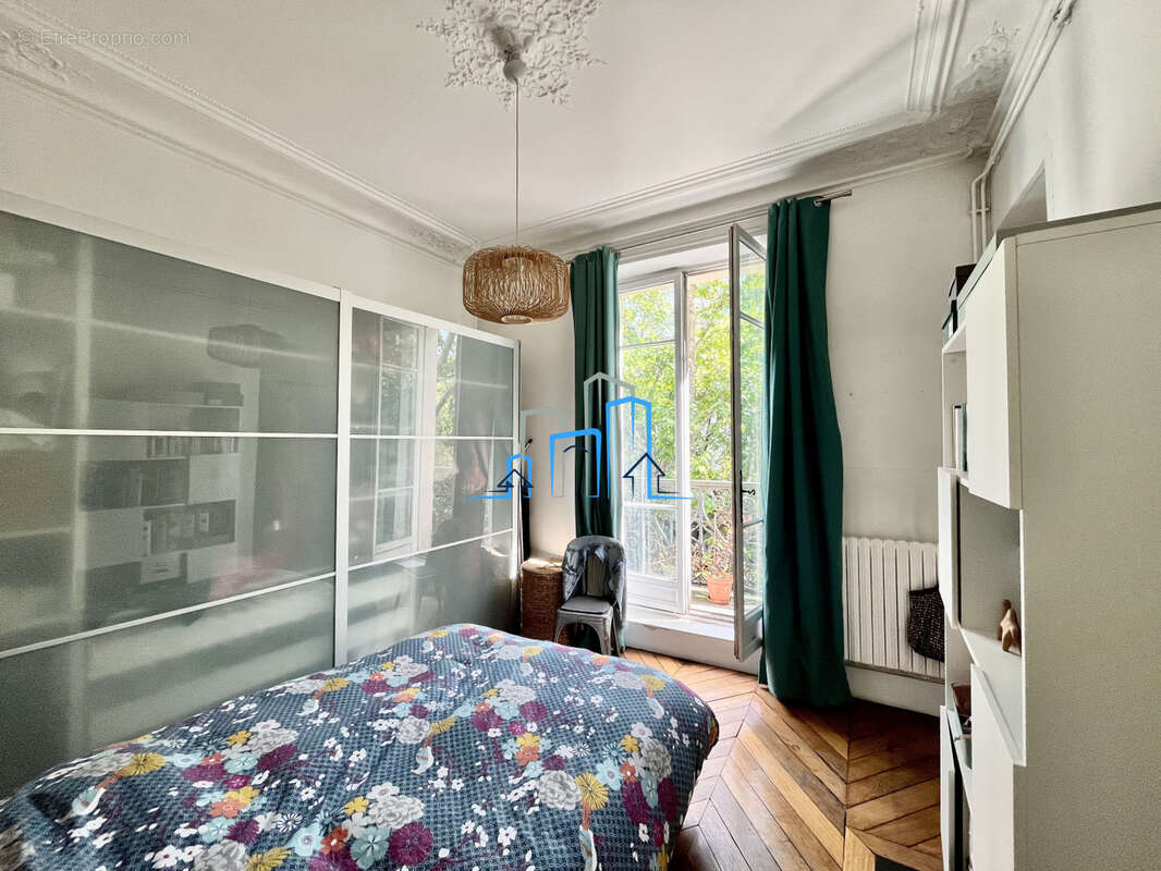 Appartement à PARIS-10E