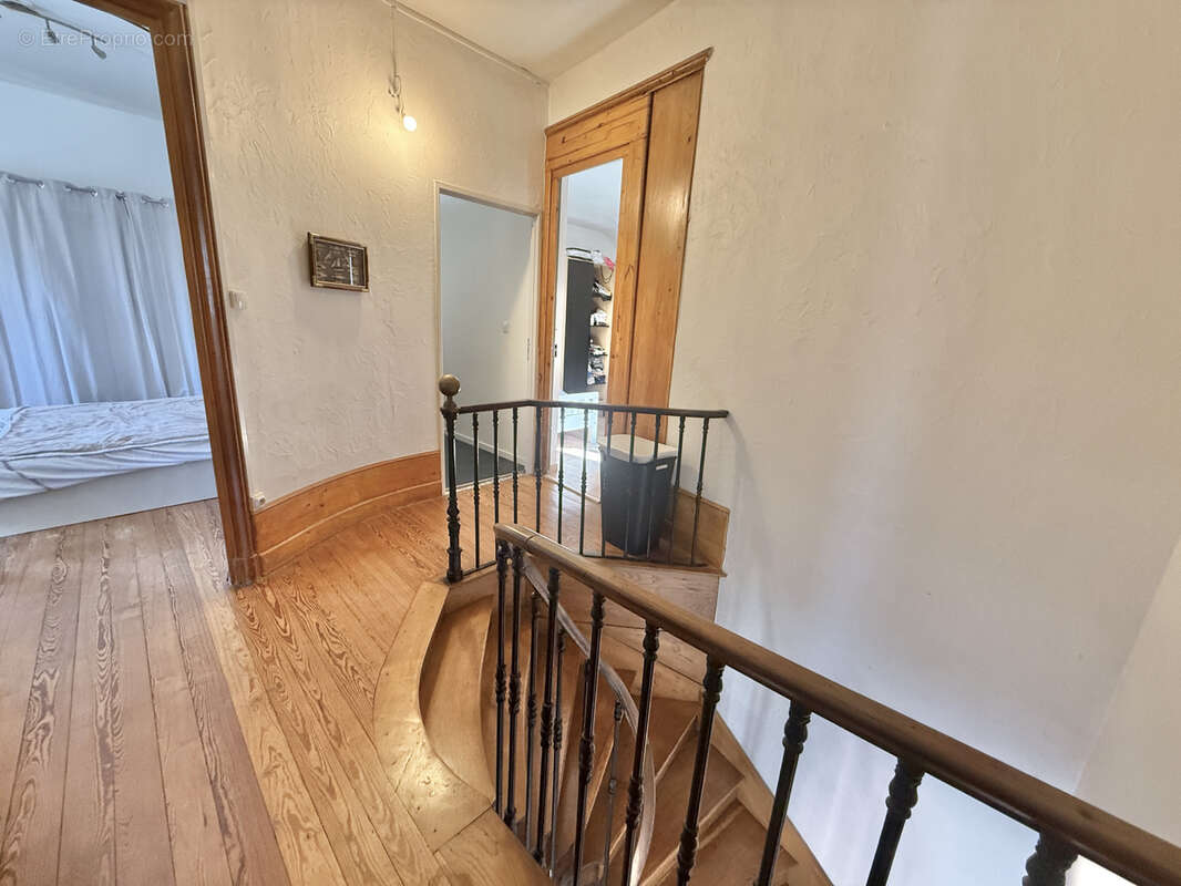 Appartement à THOISSEY