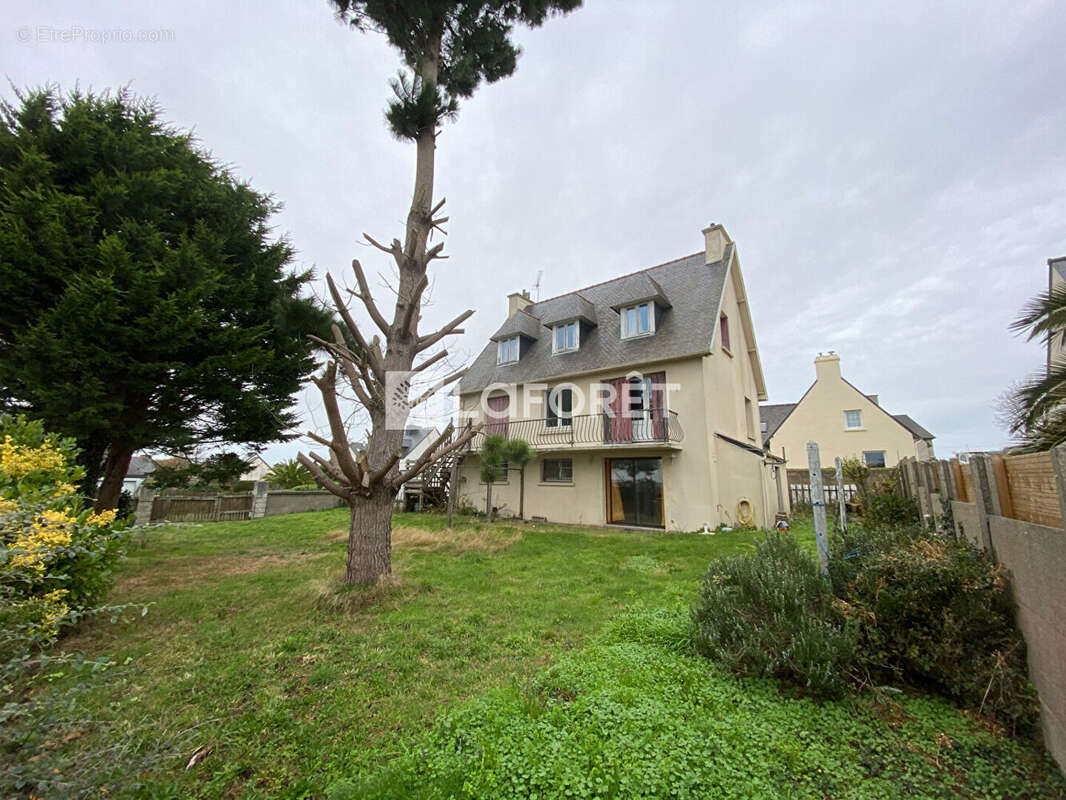 Maison à PLOUBAZLANEC