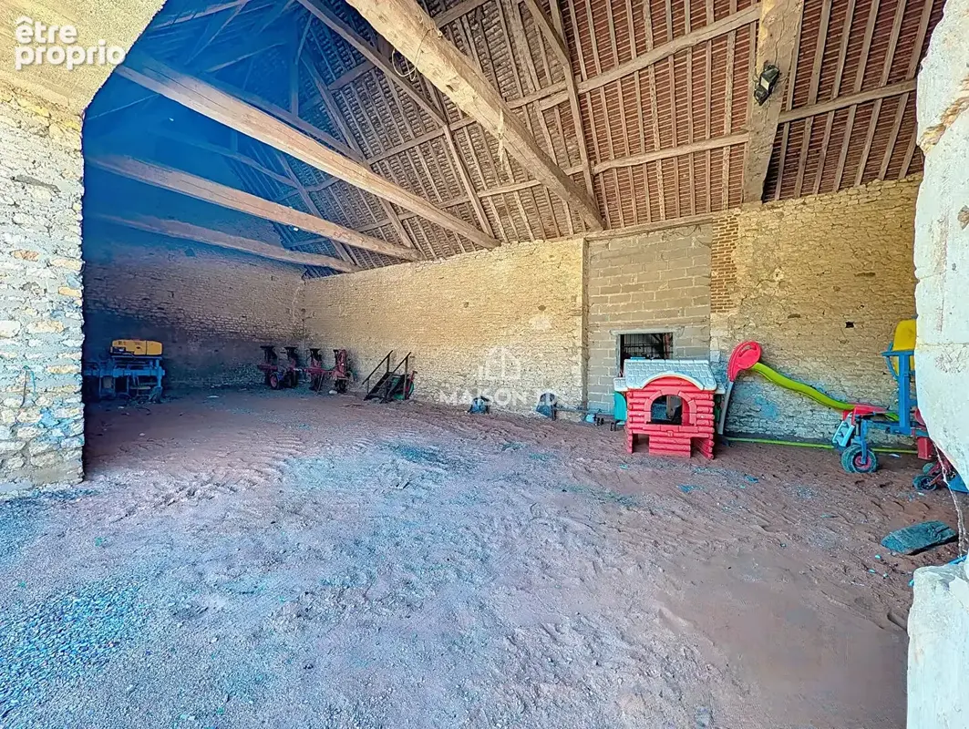 Propriété de caractère aux portes de caen - 3,5 ha & dépendances - photo 2