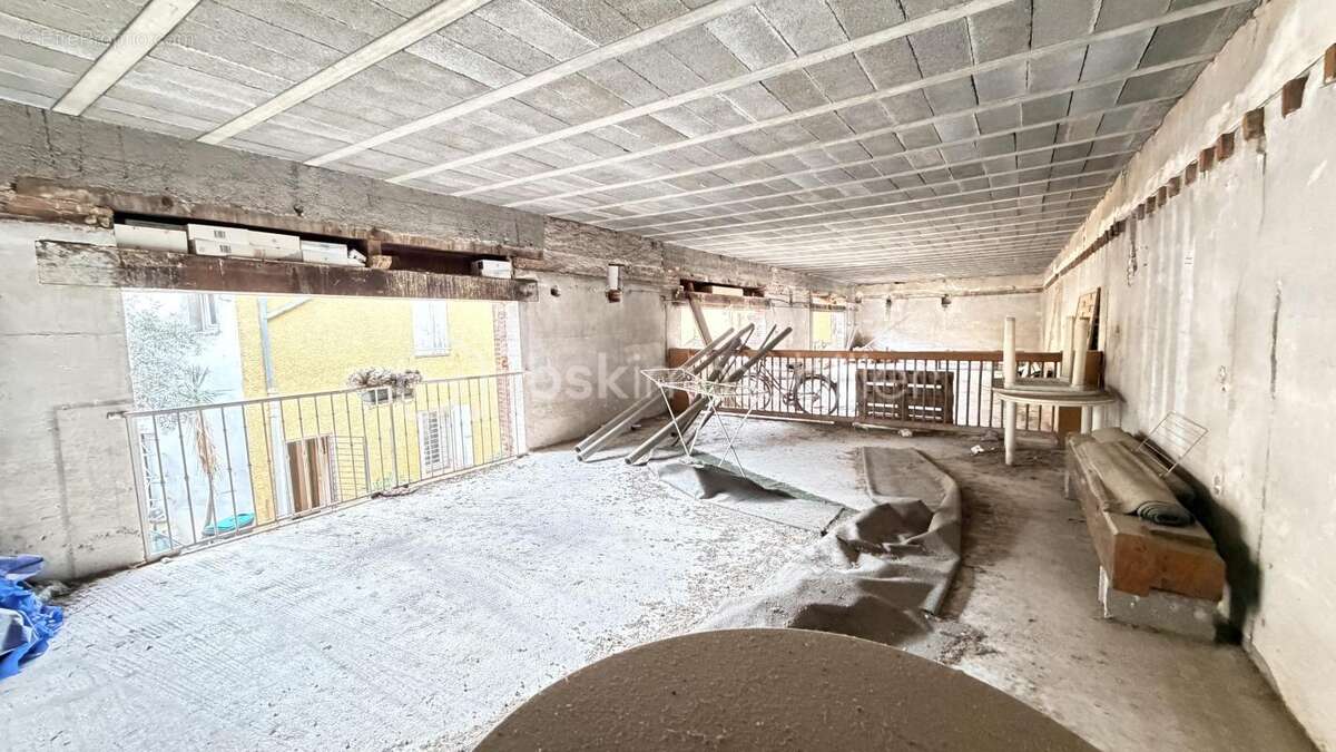 Maison - immeuble avec extèrieur - photo 27