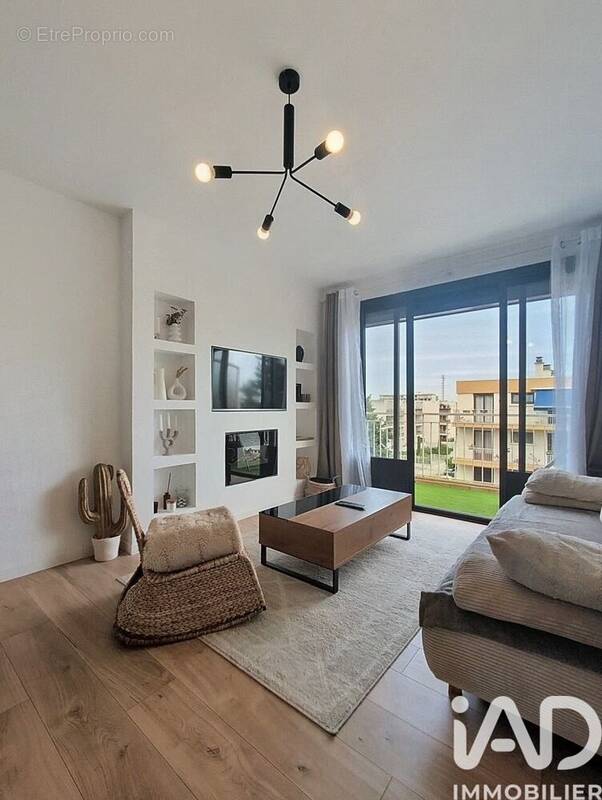 Photo 1 - Appartement à NIMES
