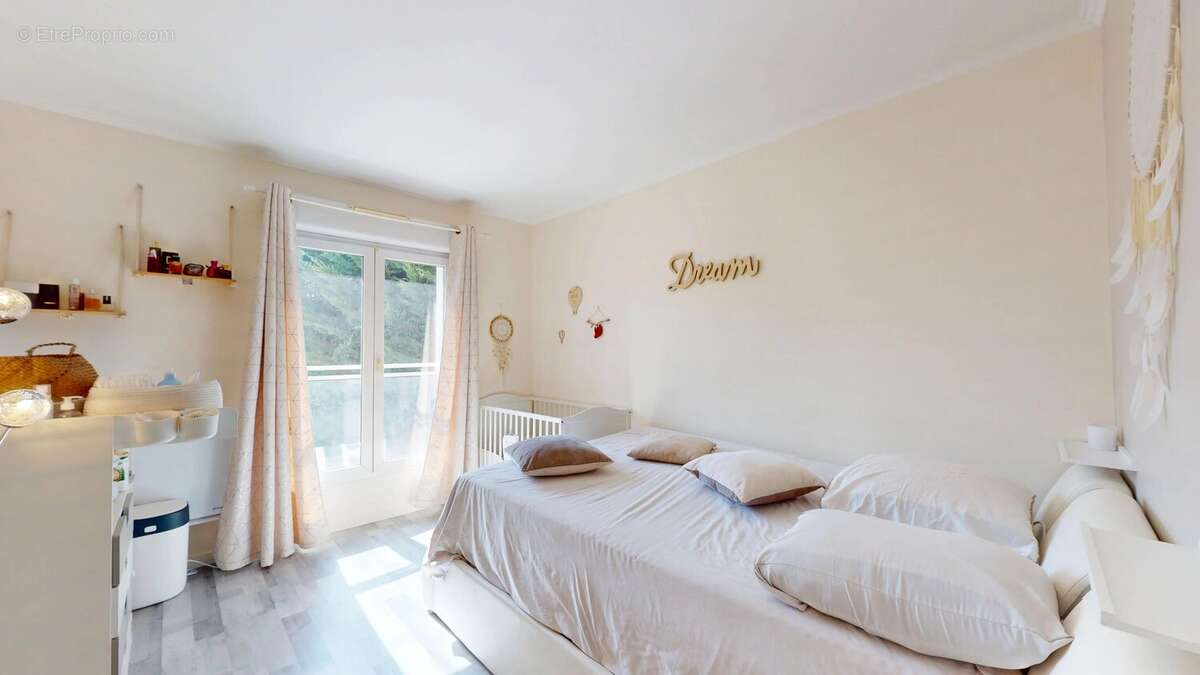 Appartement 53 m² à Gagny  - photo 9