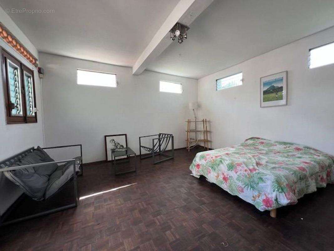 Maison à FORT-DE-FRANCE