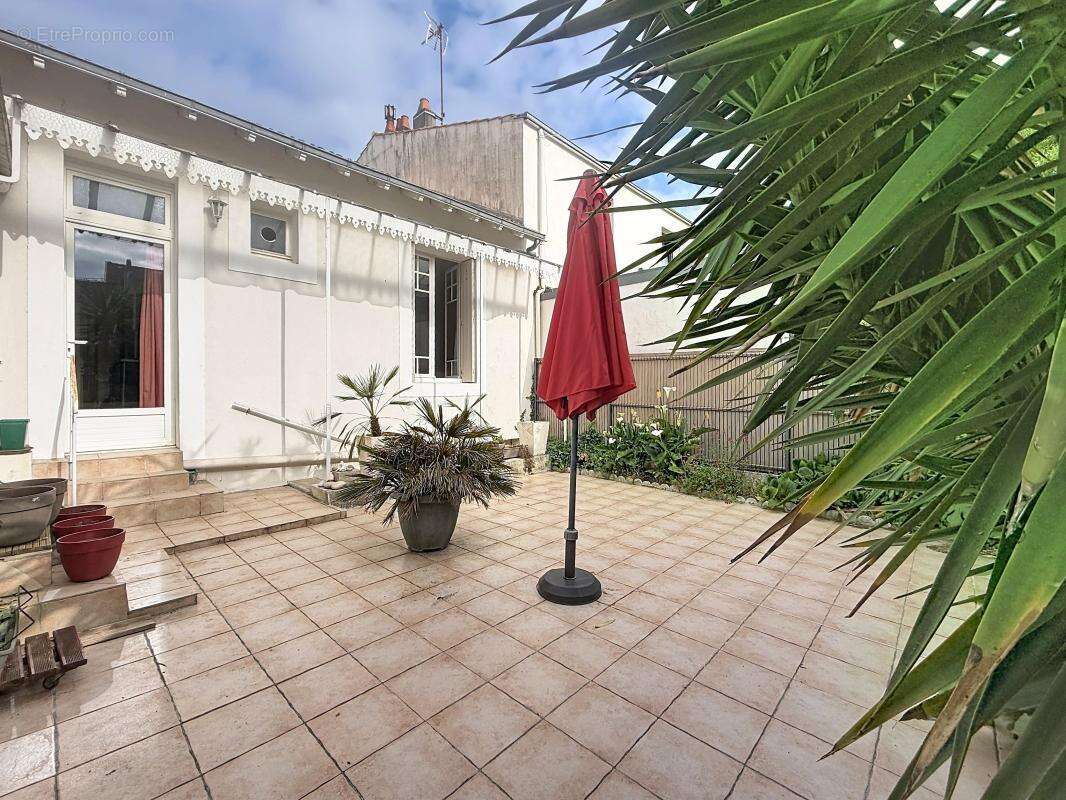 Maison à LA ROCHELLE