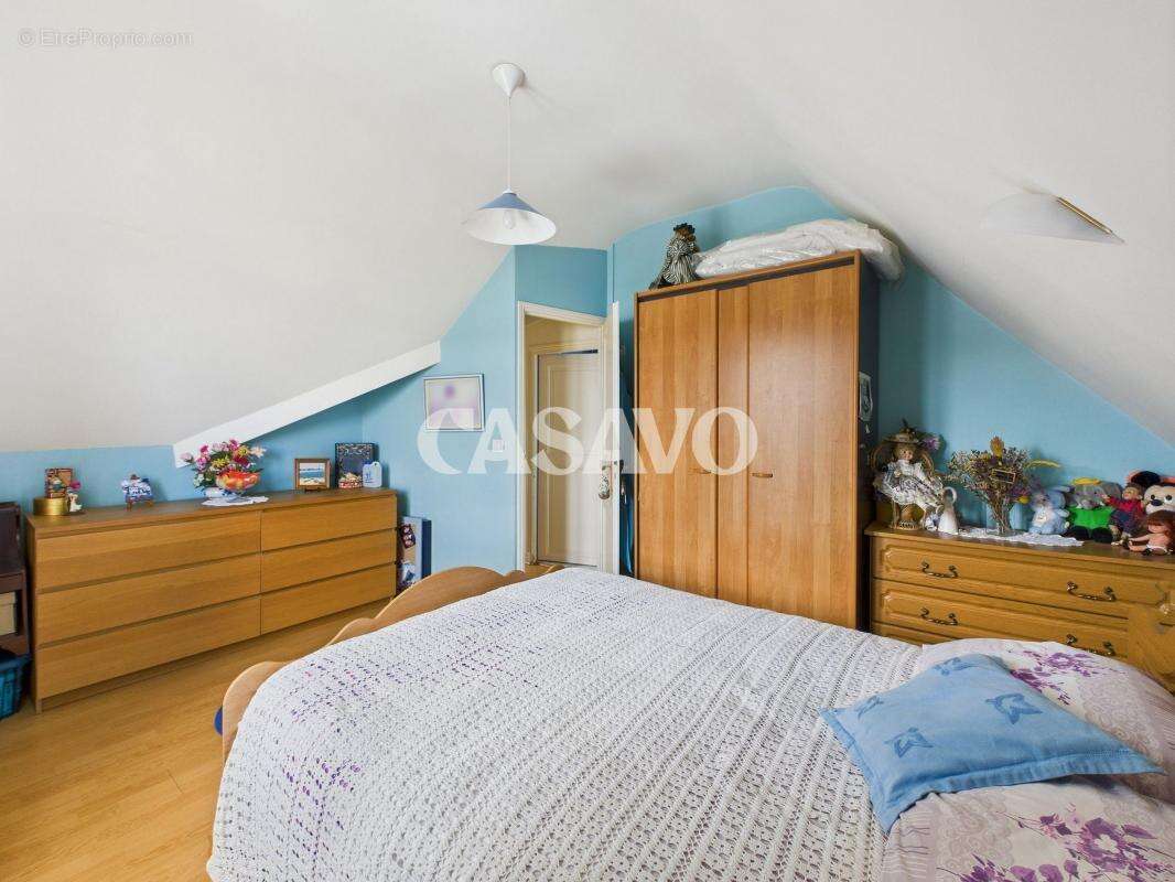 Maison à CHAMPIGNY-SUR-MARNE