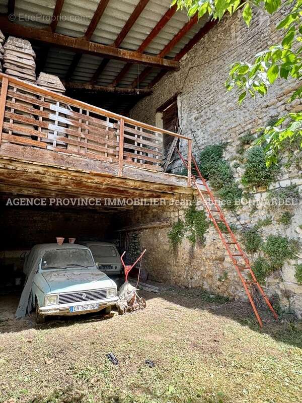 Maison à VISAN