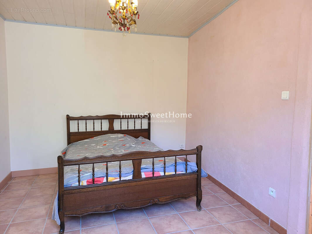 Maison à MIRABEL-AUX-BARONNIES