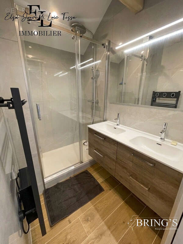 Appartement à LA CLUSE