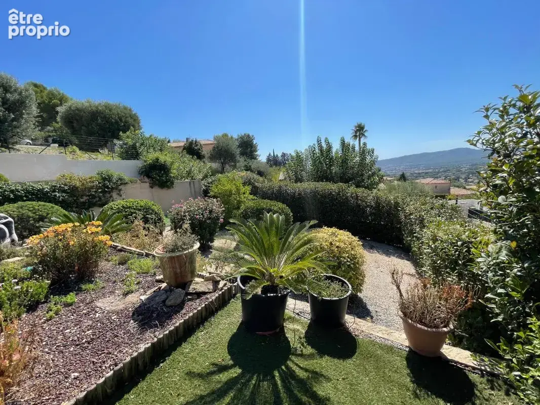 A vendre ceyreste 13600 villa individuelle5 pieces avec piscine garage jardin vue degagee - photo 3