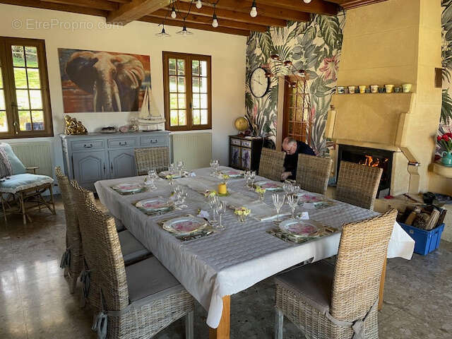 Maison à GRUN-BORDAS