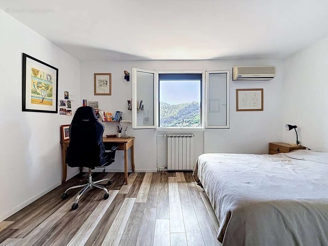 Maison à TOURRETTE-LEVENS