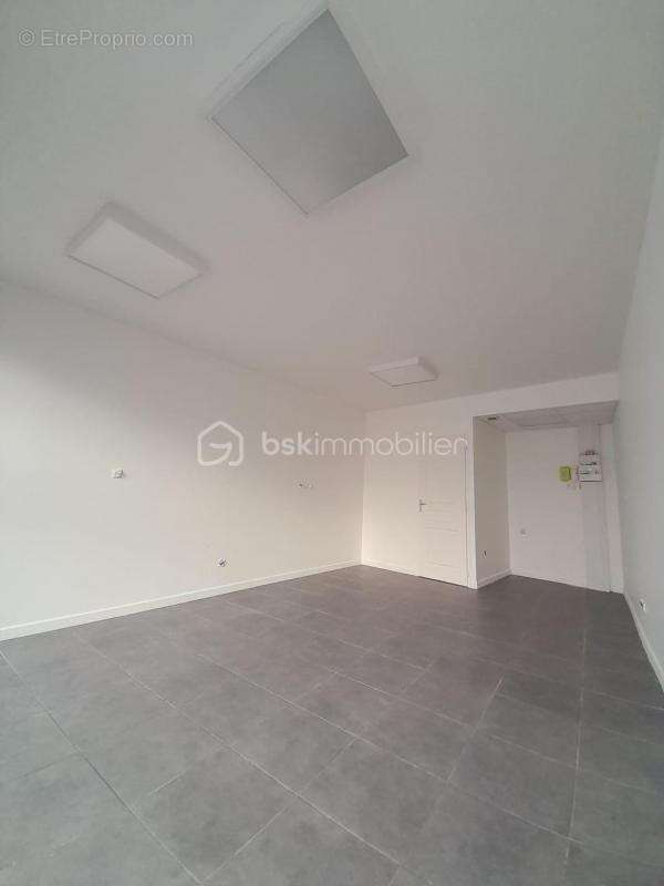 Commerce à BOURGOIN-JALLIEU