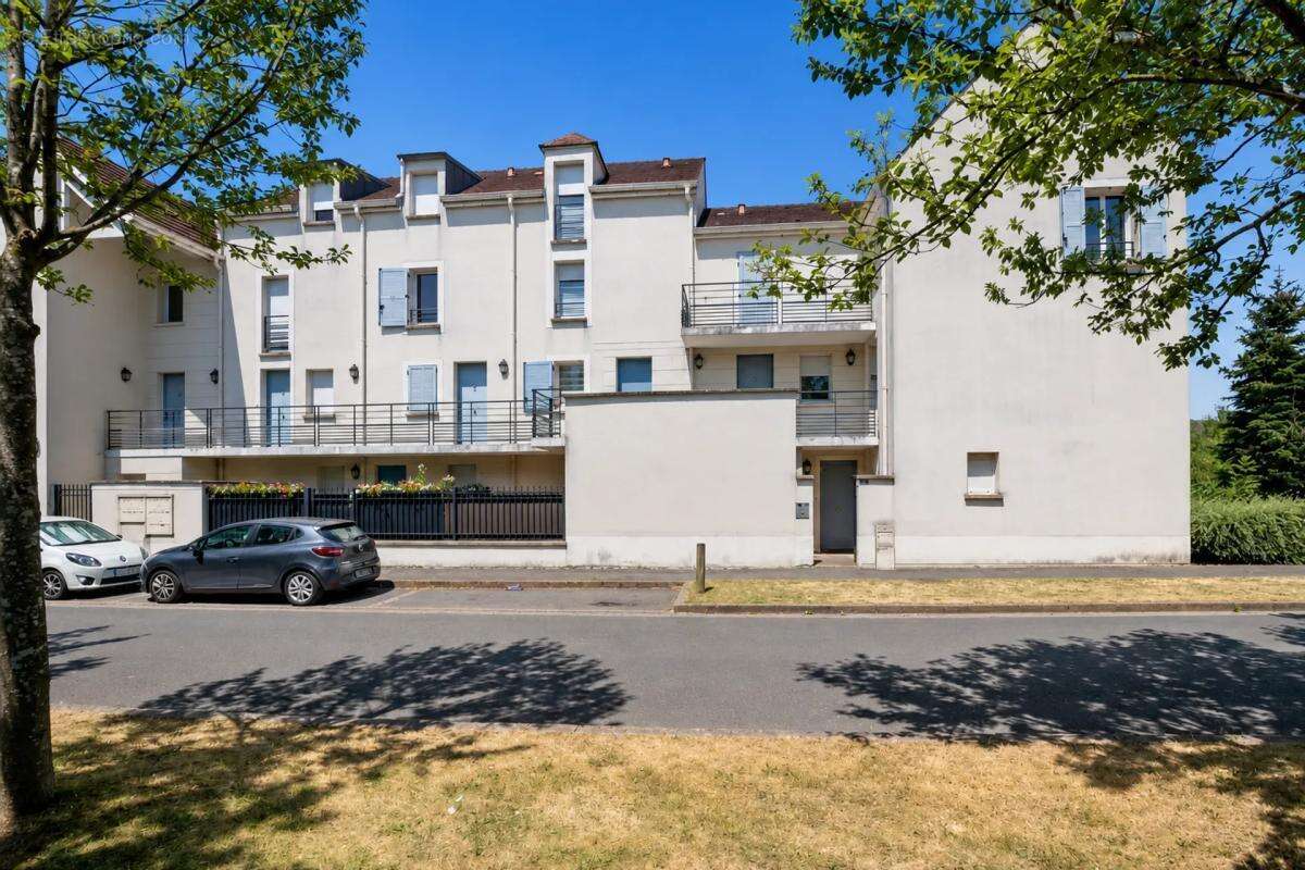 Appartement de 4 pièces de 74 m² situé à Chessy - photo 12