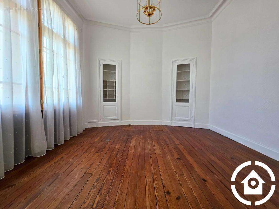 Maison de Caractère avec Vue Panoramique - avec jardin et garag - photo 15