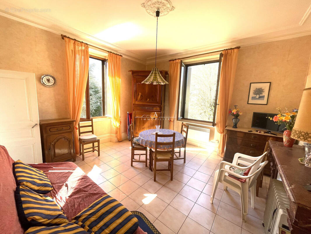 Appartement à BAGNERES-DE-LUCHON