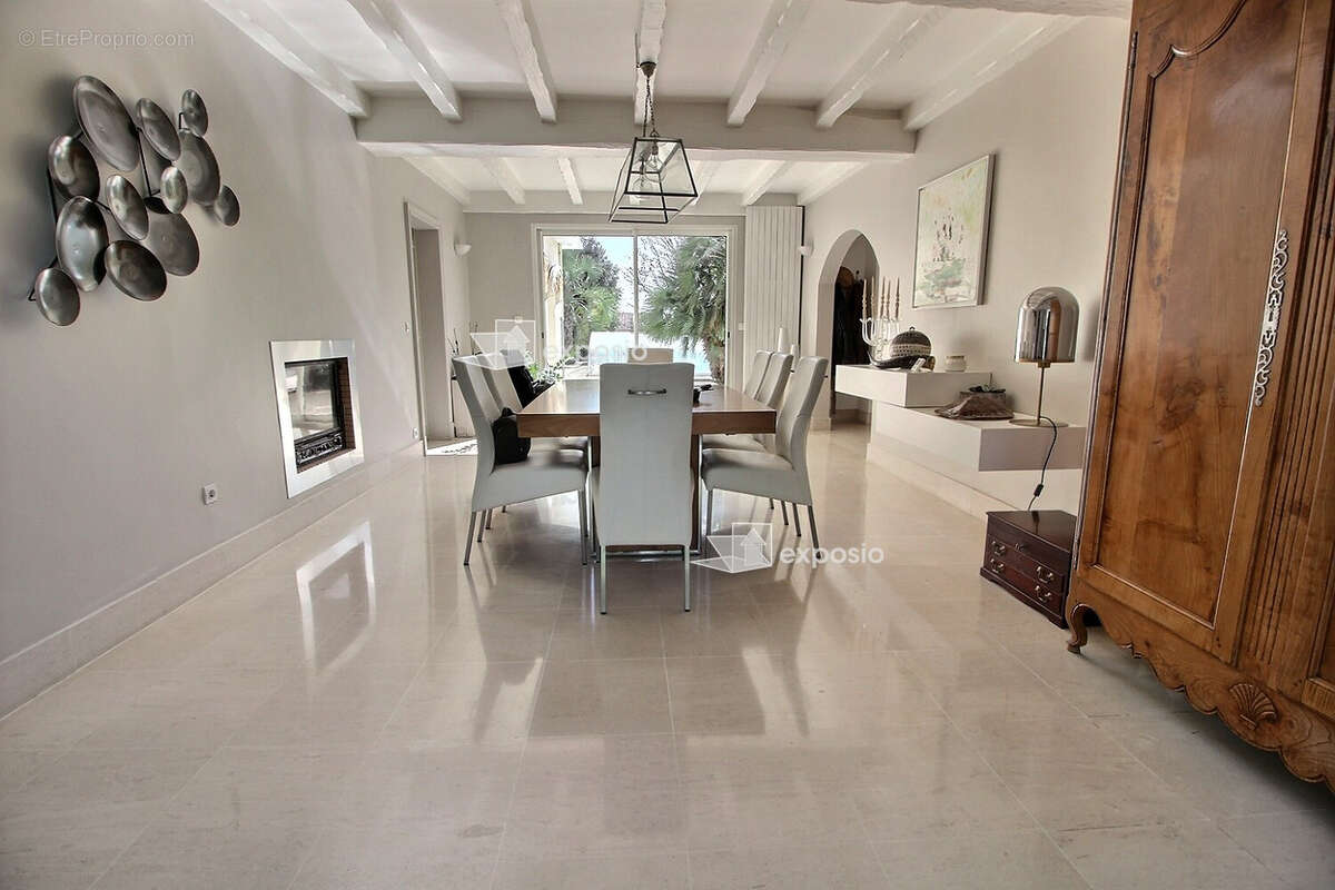 Maison à SAINT-SYMPHORIEN