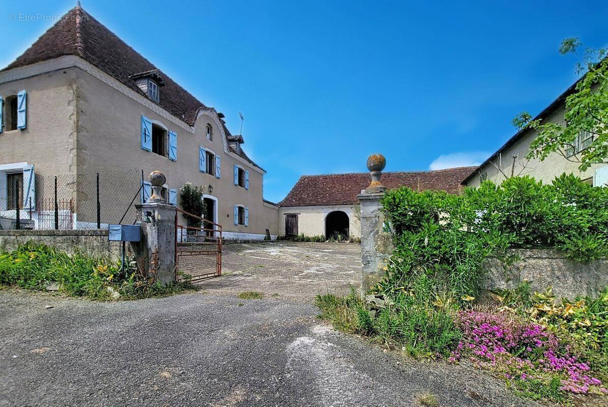 Maison à SAINT-MEDARD