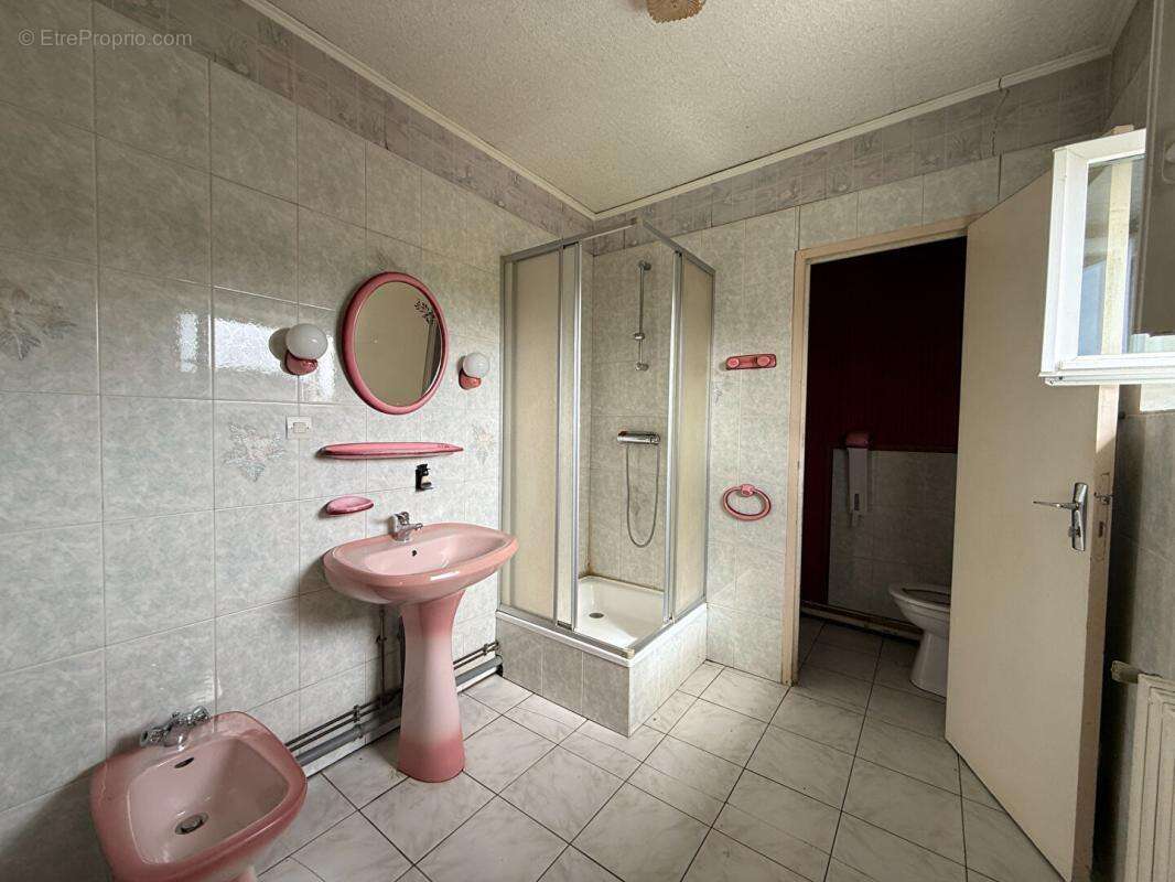 Maison Le Neufbourg 4 pièce(s) 98 m2 - photo 7