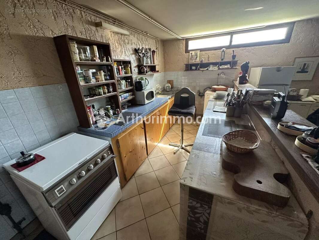 Maison à étage, 118 m², 2 ch, hangar - photo 13