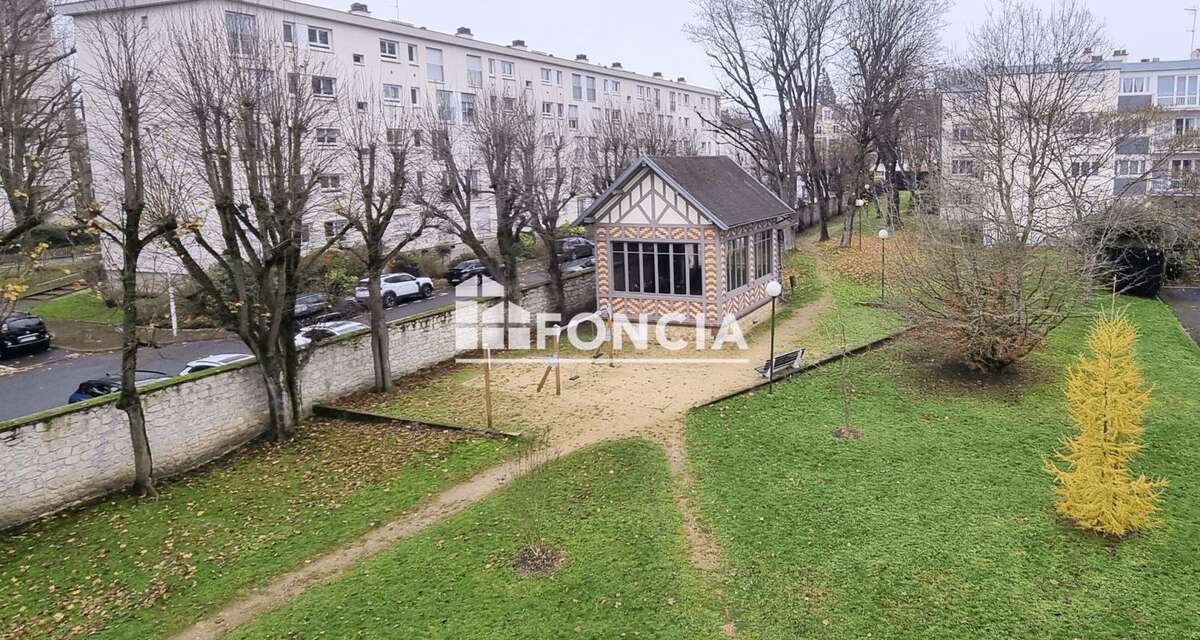 Appartement à LE PLESSIS-BOUCHARD