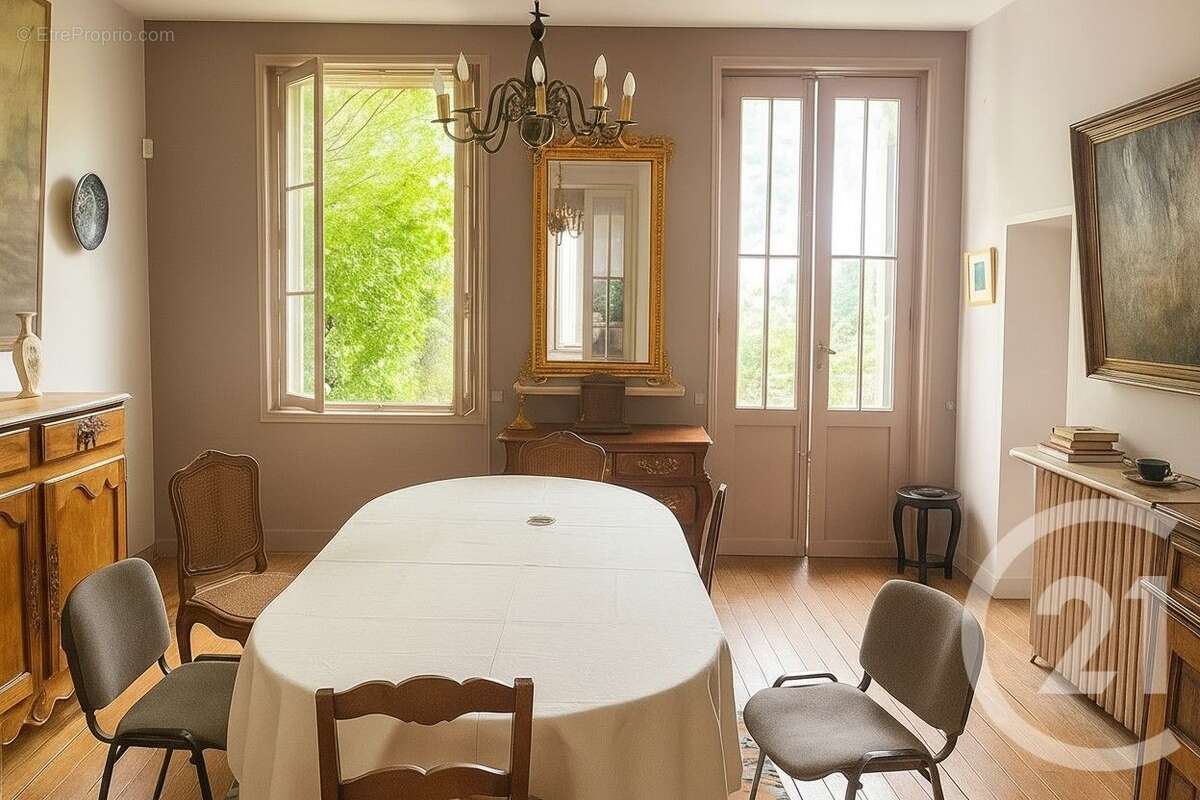 Maison à SAINT-ANDRE-DE-CUBZAC